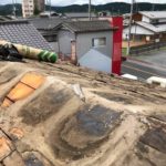 防水紙が劣化して穴が開いていますいます