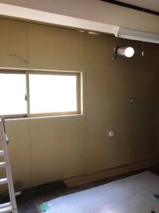 内部施工中